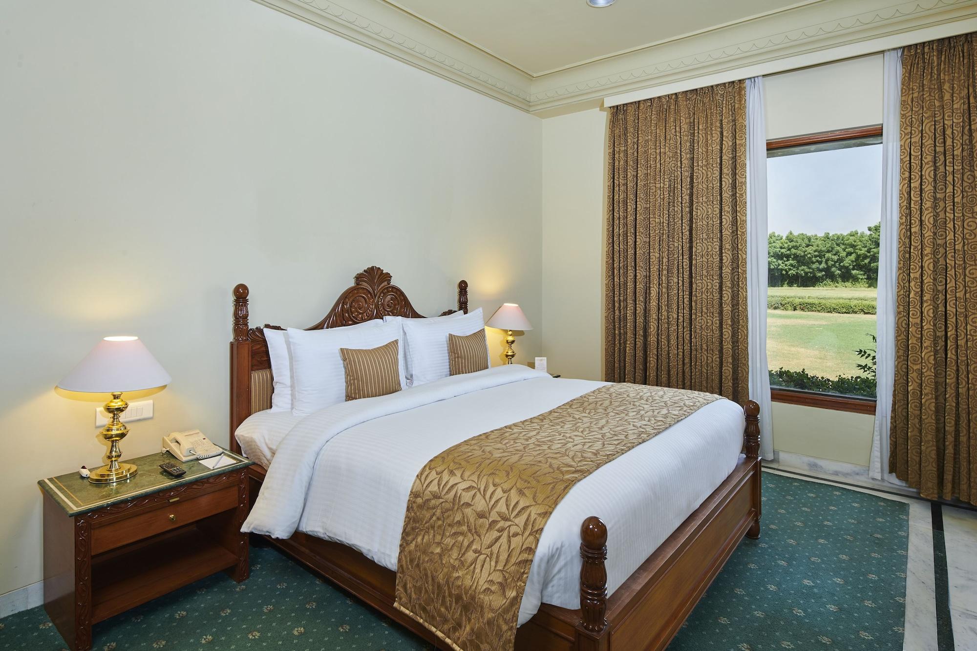 The Ummed Jodhpur Palace Resort & Spa Exterior photo