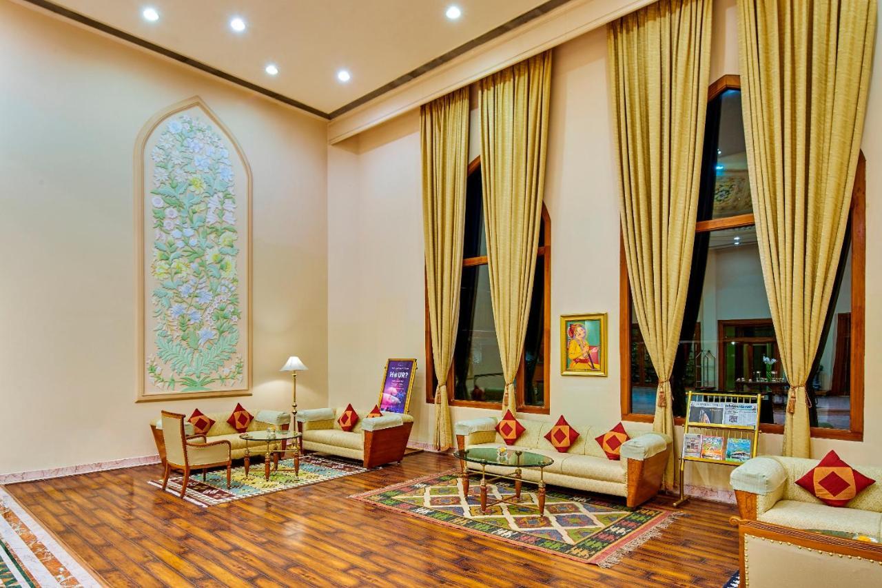 The Ummed Jodhpur Palace Resort & Spa Exterior photo